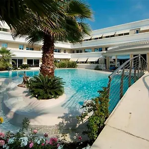 Relais Du Village - Italian Homing , Desenzano del Garda Italië