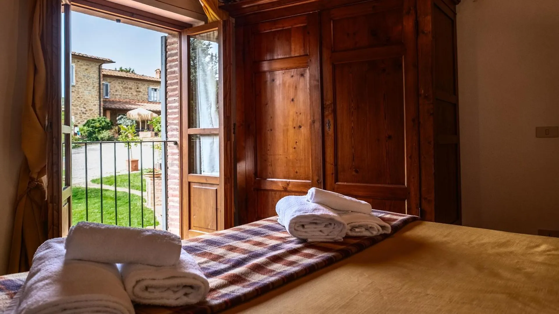 Agriturismo Borgo Sant'Ercolano Ciggiano Italië