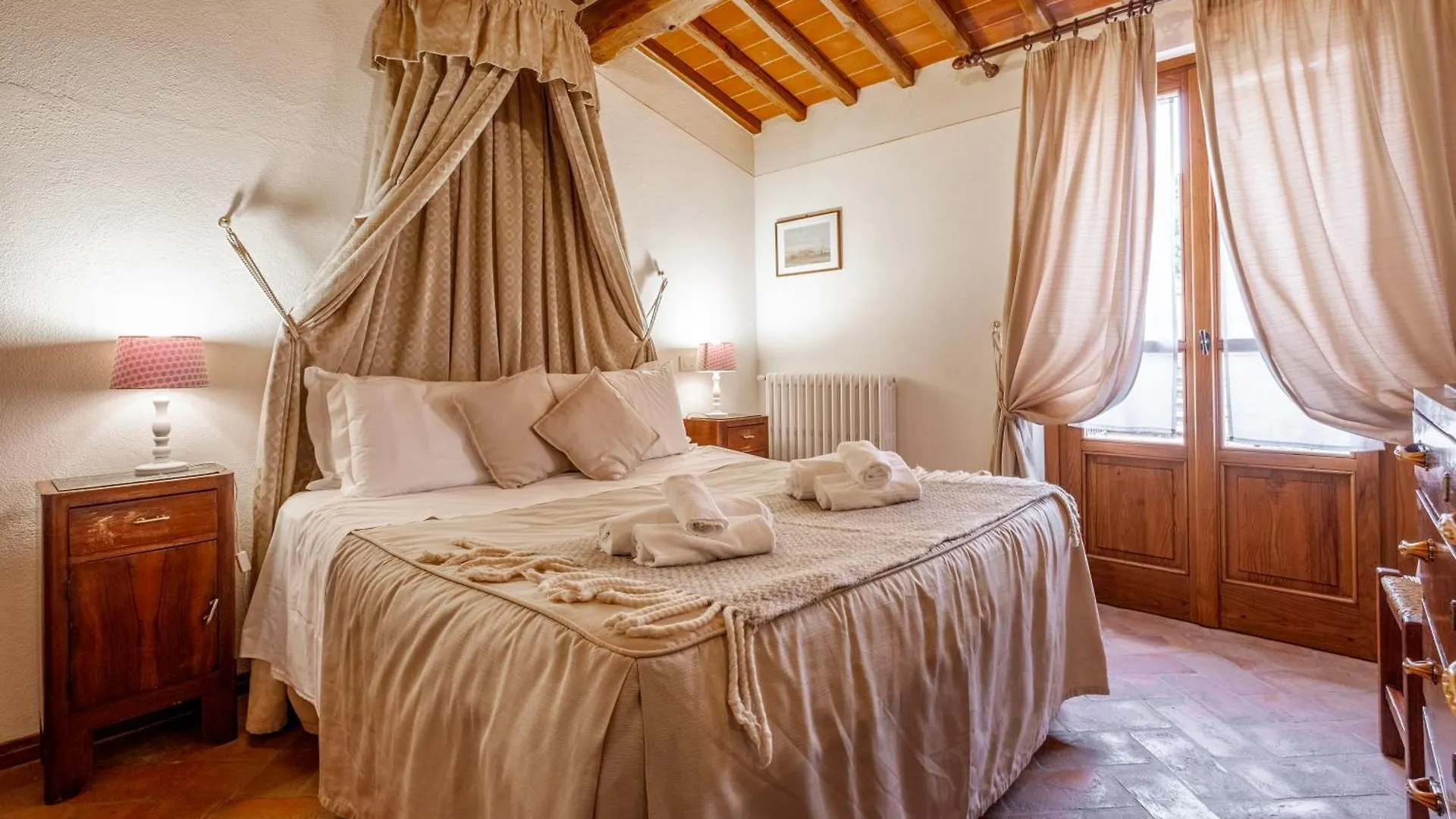 Agriturismo Borgo Sant'Ercolano Ciggiano 0*,